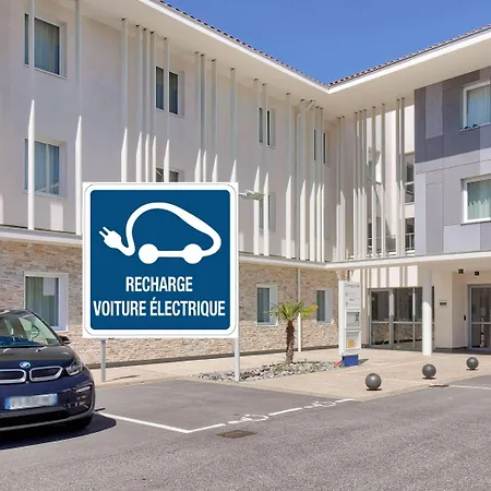 Hotel Campanile Jean De Luz 3*