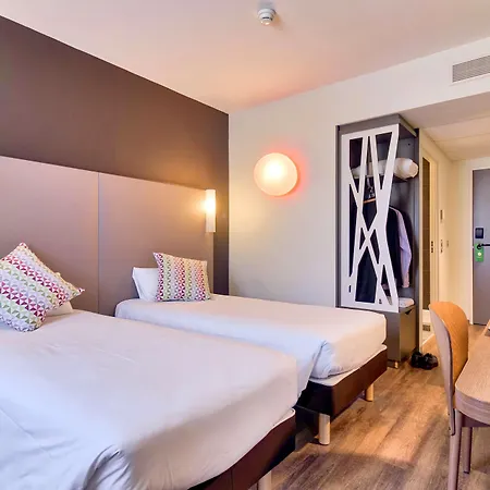 Hotel Campanile Jean De Luz