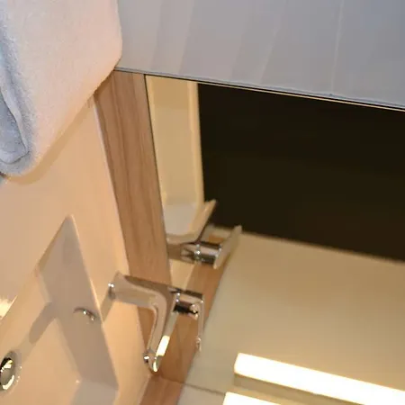 Campanile Jean De Luz 3*