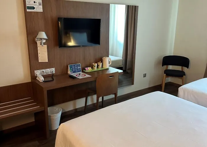 Campanile Prime - Jean De Luz 3* Сен-Жан-де-Люз