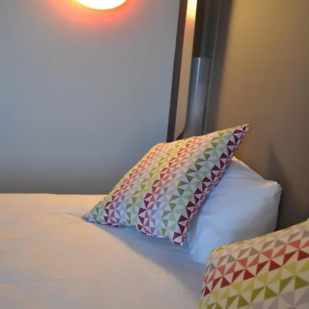 Hotel Campanile Jean De Luz 3*