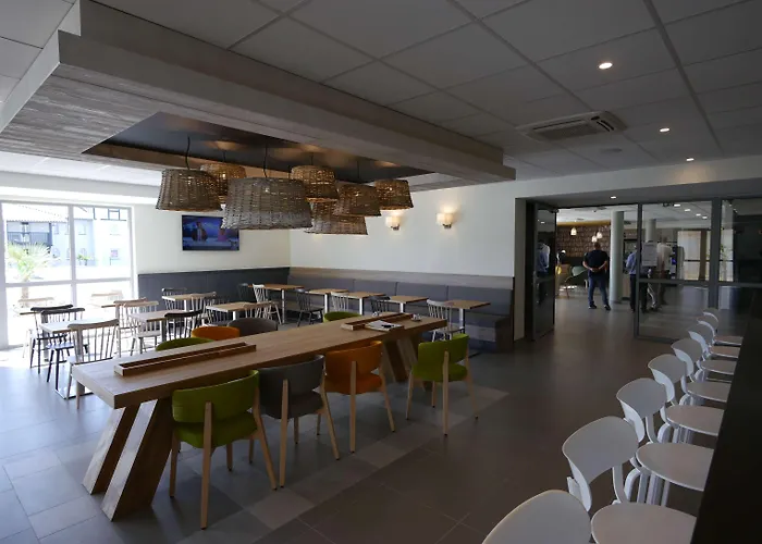 Campanile Prime - Jean De Luz Отель Сен-Жан-де-Люз