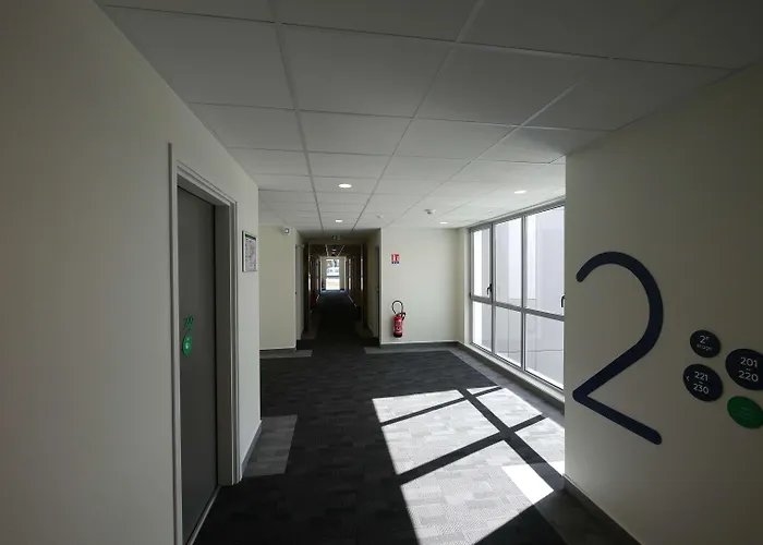 Campanile Jean De Luz Hotel