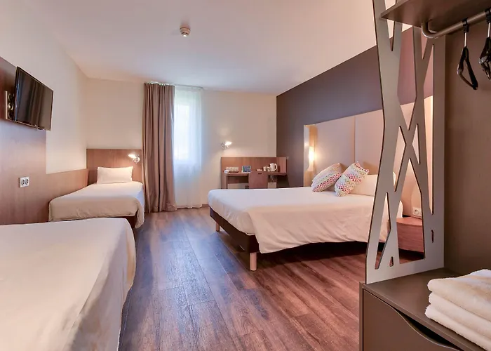 Отель Campanile Prime - Jean De Luz Сен-Жан-де-Люз