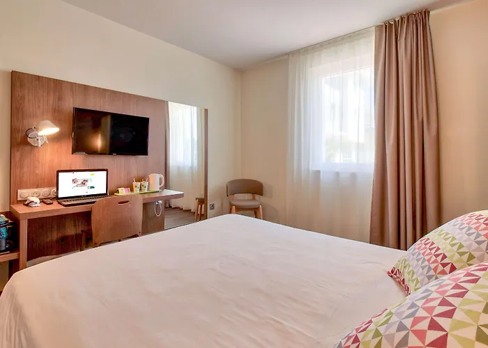 Campanile Prime - Jean De Luz Сен-Жан-де-Люз